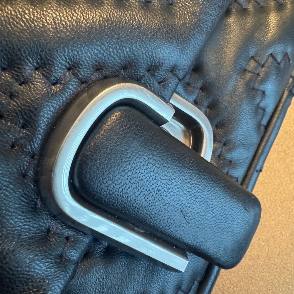 Marc Jacobs Black Quilted Crossbody Bag with Silver Chain - Picture 10 of 13